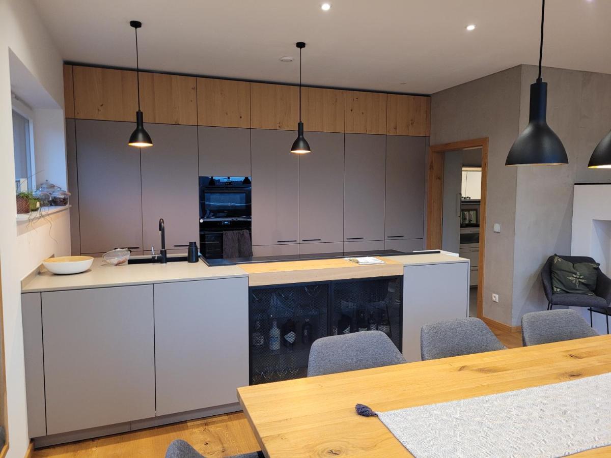 Villa Traumhaus In Den Weinbergen - Max 8 Personen - Mit Self-Check-In Sankt Stefan ob Stainz Exterior foto
